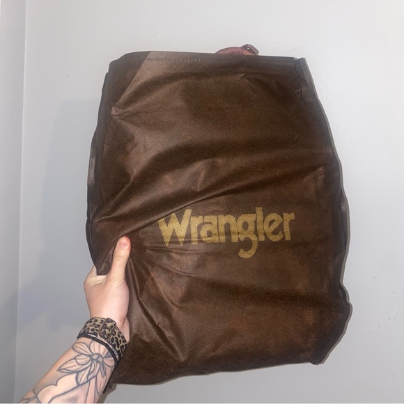 *BRAND NEW* Wrangler Backpack/Diaper Bag - Picture 2 of 2